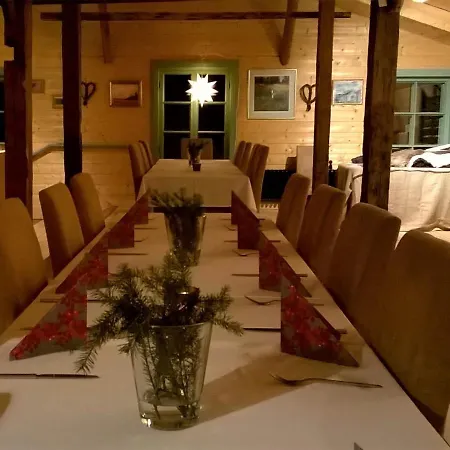 Portaan Nahkurinverstas * Porras