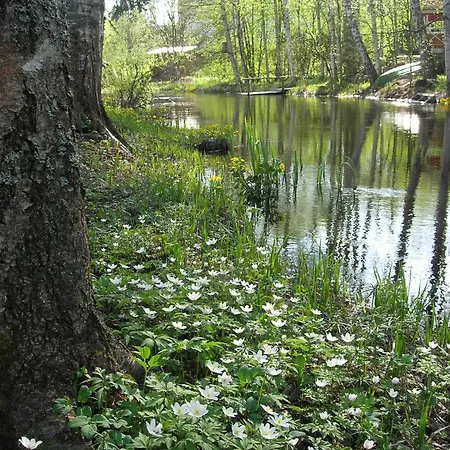 アパート Portaan Nahkurinverstas *